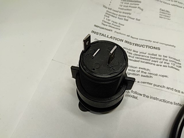 12V Power Plug - 2000 Polaris NOS
