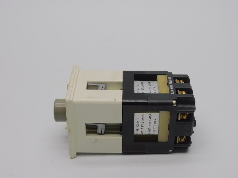 MICRO SWITCH 909AAA53 NSNP