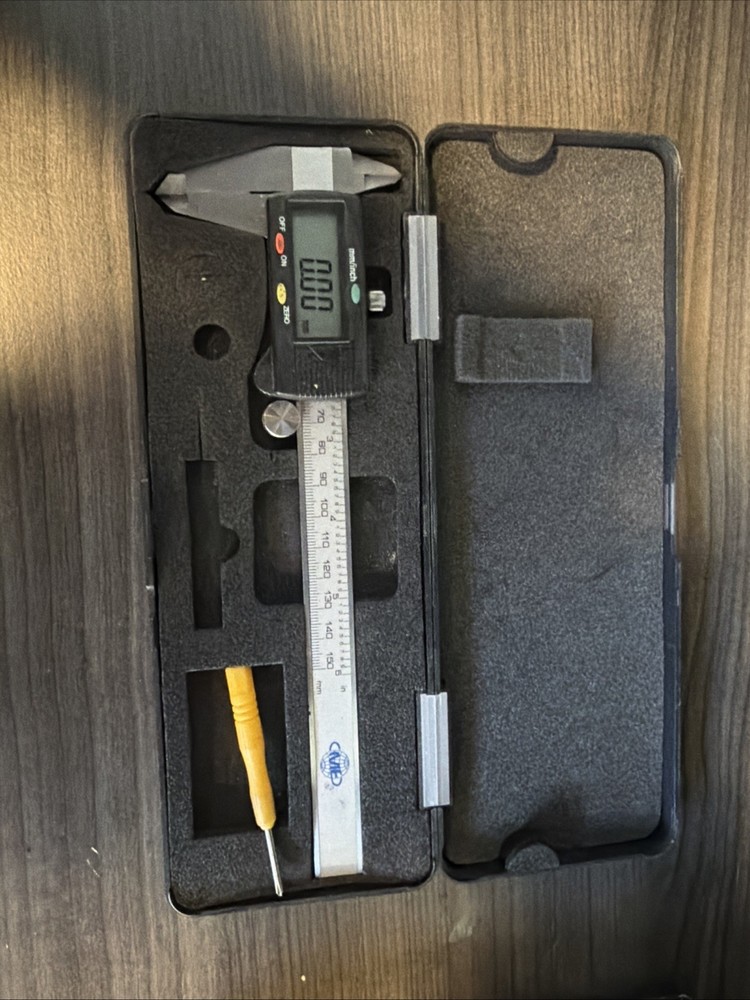 CME 0-6” Digital Caliper