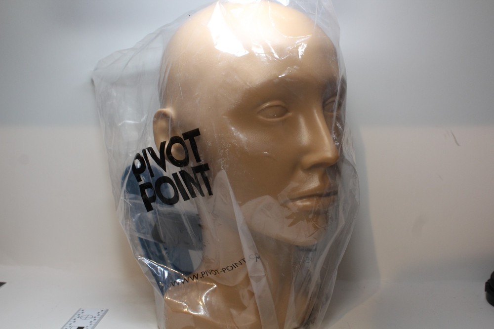 pivot point mannequin head