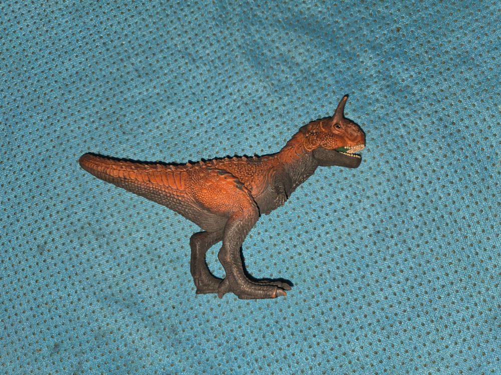 Schleich Dinosaurs Realistic Carnotaurus Figurine