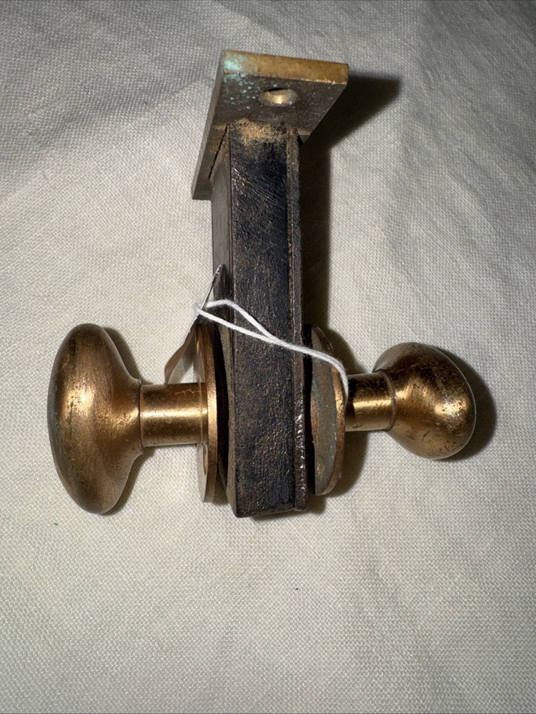 Vintage HEAVY Solid Ornate Oval Brass Door Or Closet Knobs