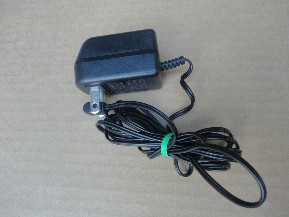 Telephone 7.5 V AC ADAPTER POWER SUPPLY MODEL: UA075020E