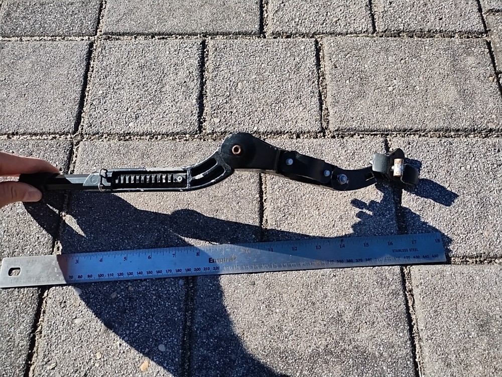 Adjustable Kickstand --- Rear Side Kickstand