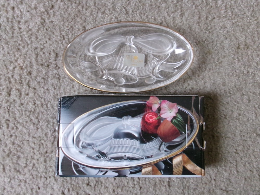 Studio Nova Oval Glass Candy Dish