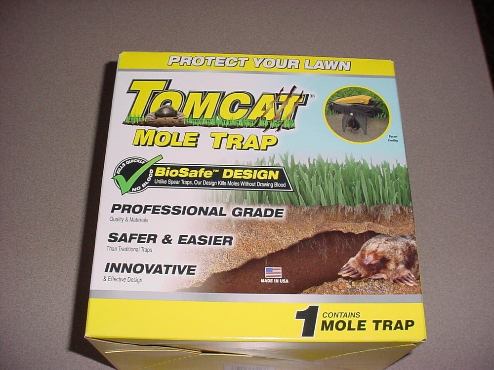 Tomcat Mole Trap Professional Grade Safe Design **NEW**