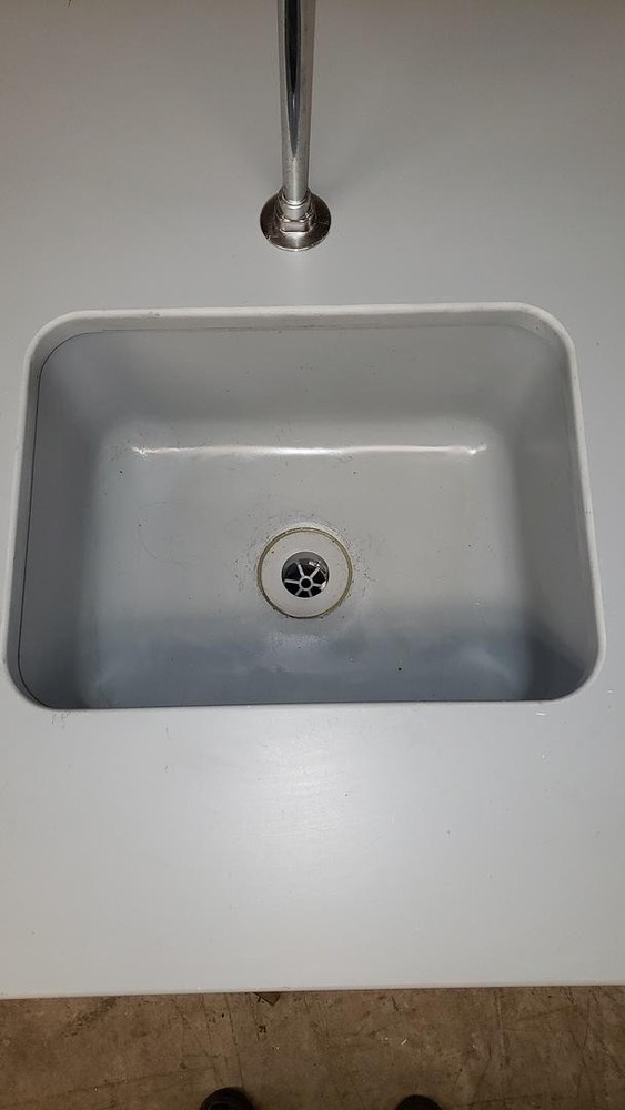 68" Jameston Gray Epoxy Sink Bundle(S6LLST1767)