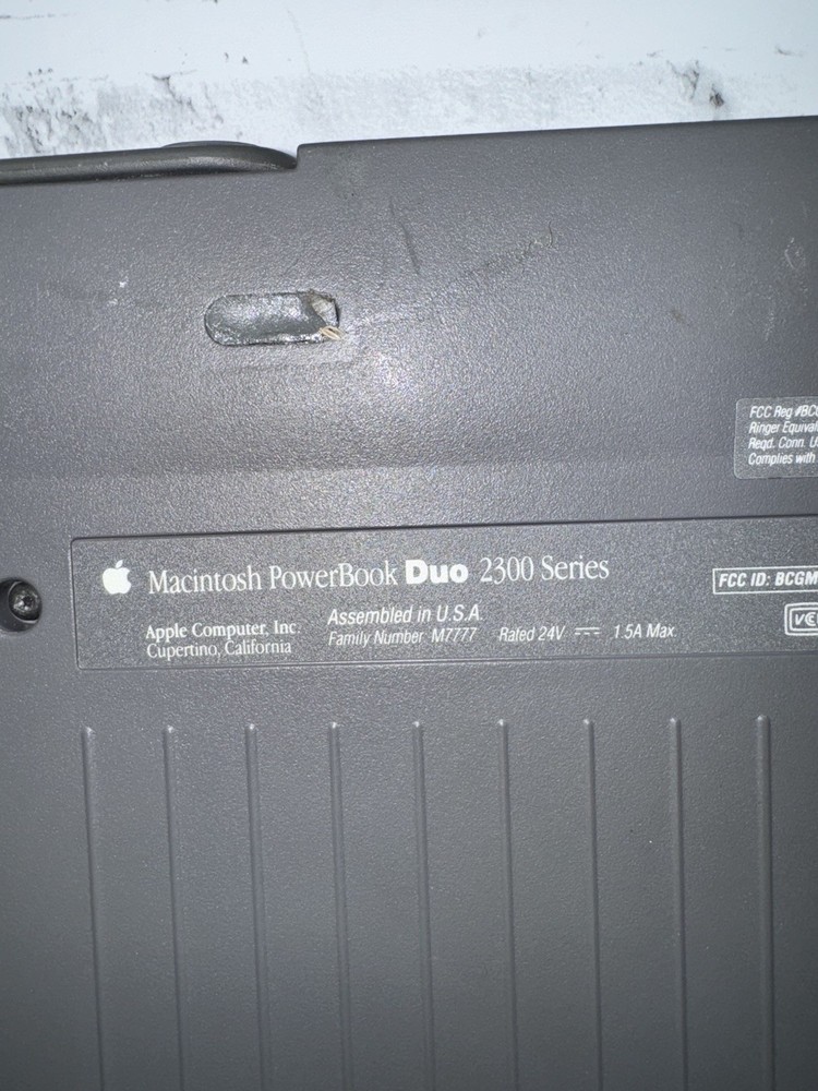 Apple Macintosh PowerBook Duo 2300c PowerPC