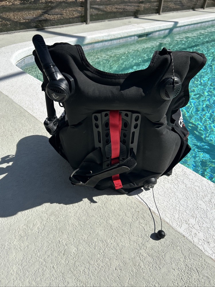 Cressi Start Pro BCD. Size Medium. Scuba Diving.