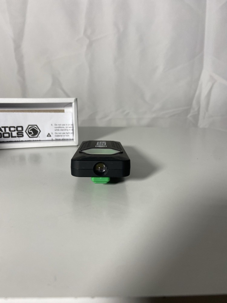 Matco Tools 200 Lumens Pocket Flood Light-Green