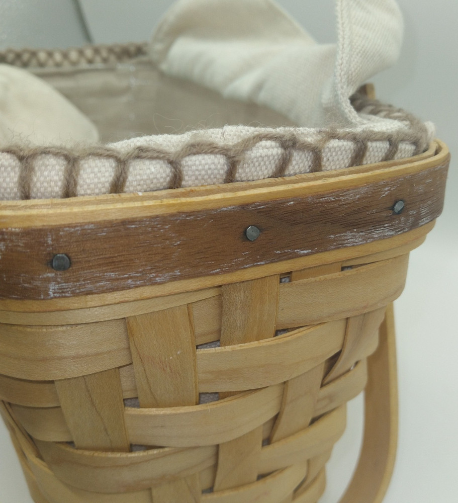 Longaberger 2006 2-Handle Narrow Basket w/ Liners