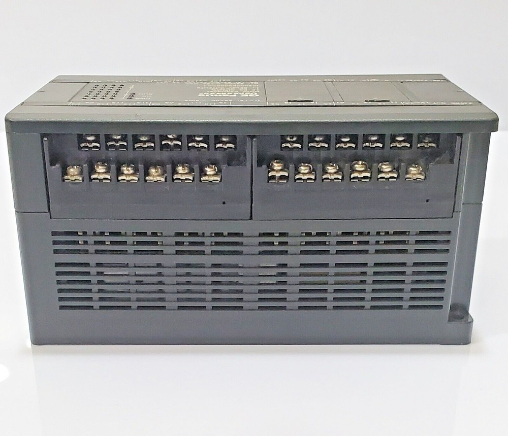 FANUC VERSAMAX IC200UDR005-CJ Micro Controller