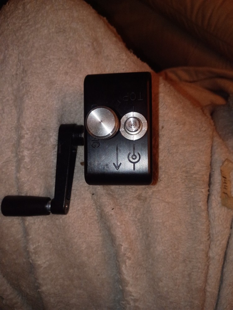 Fiberoptic cable corning tool