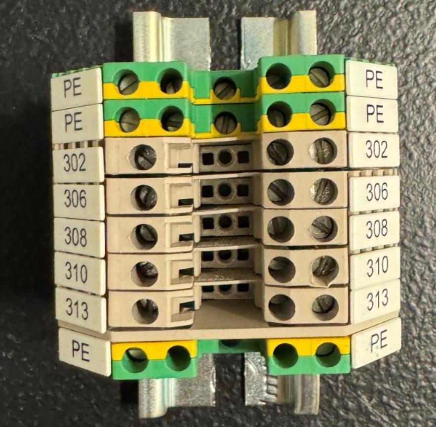 Johnson Controls 025-43331-000 Terminal Block