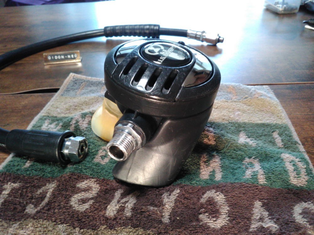 U.S. DIVERS Second-stage, Good working condition.