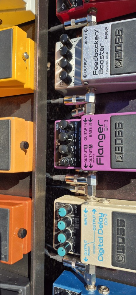 Holds 10, Boss, Effect Pedal Board, No Hook & Loop, "Pedals Not Included"
