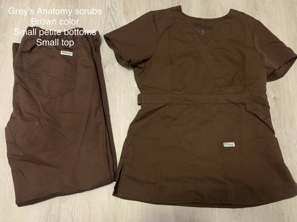 Greys Anatomy Womens Scrub Set