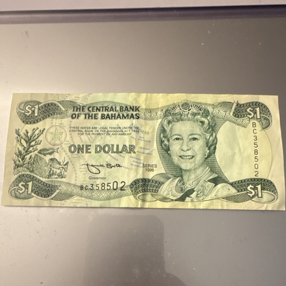Bahamas $1 Banknote 1996 Series BC358502