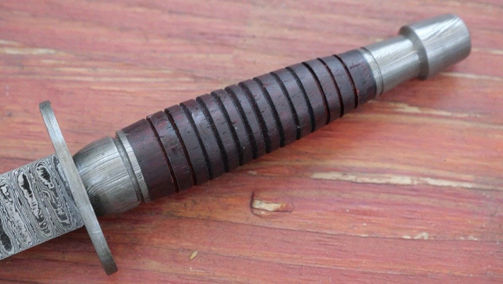 13” FS Commando Dagger Damascus Full Tang Double Edge Spear Point Leather Sheath