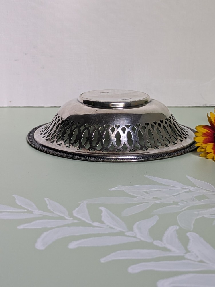 EPNS 5" Bowl Heart Pattern, England