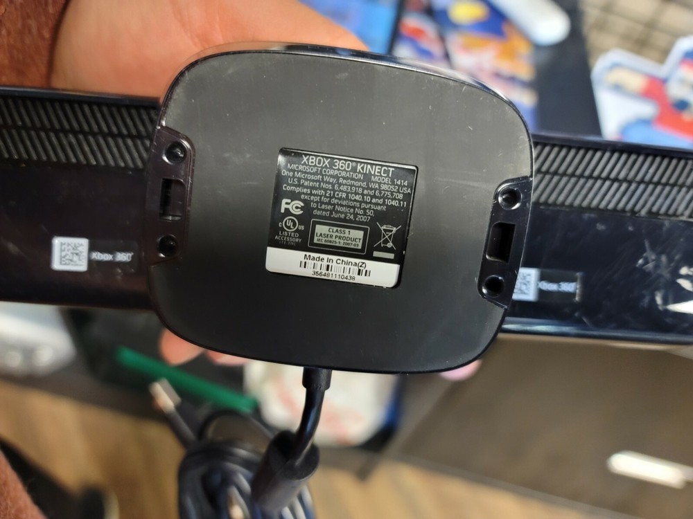 Microsoft 1414 Xbox 360 Kinect Sensor Bar Only + Free Game!!