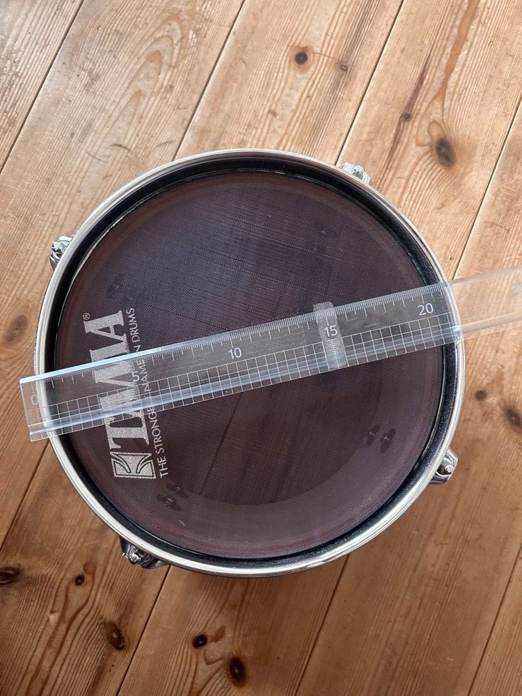 TAMA snare drum