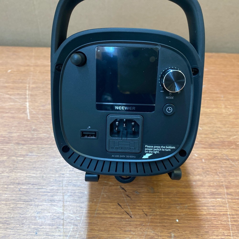 NEEWER CB60 LED Video Light