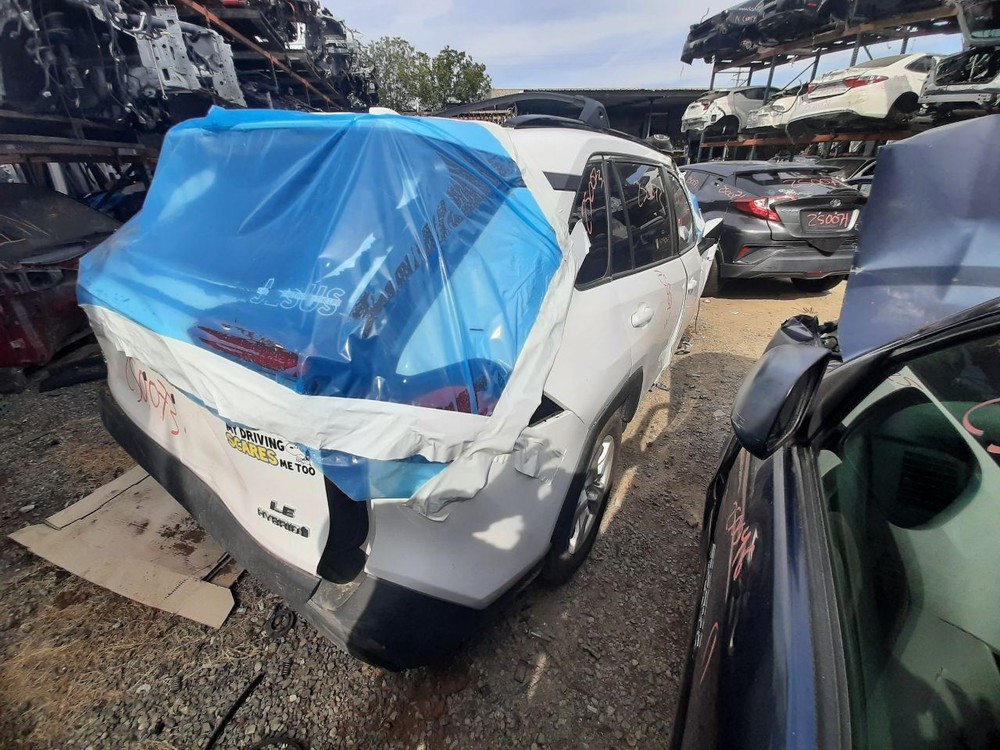 19-23 TOYOTA RAV 4 REAR DRIVER LEFT BLIND SPOT MODULE