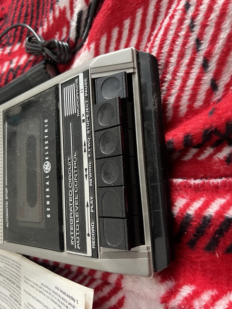 General Electric 3-5336D Handheld Cassette Voice Recorder Microphone Auto Level