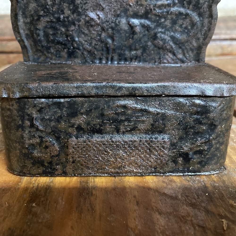 Antique Embossed Tin Match Safe Holder With Striker And Hinged Lid