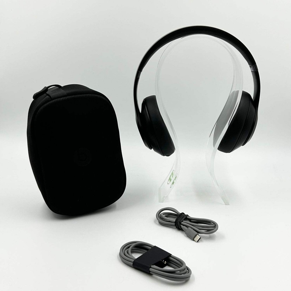 Beats Studio Pro Wireless Over-Ear Bluetooth Headphones Black A2924