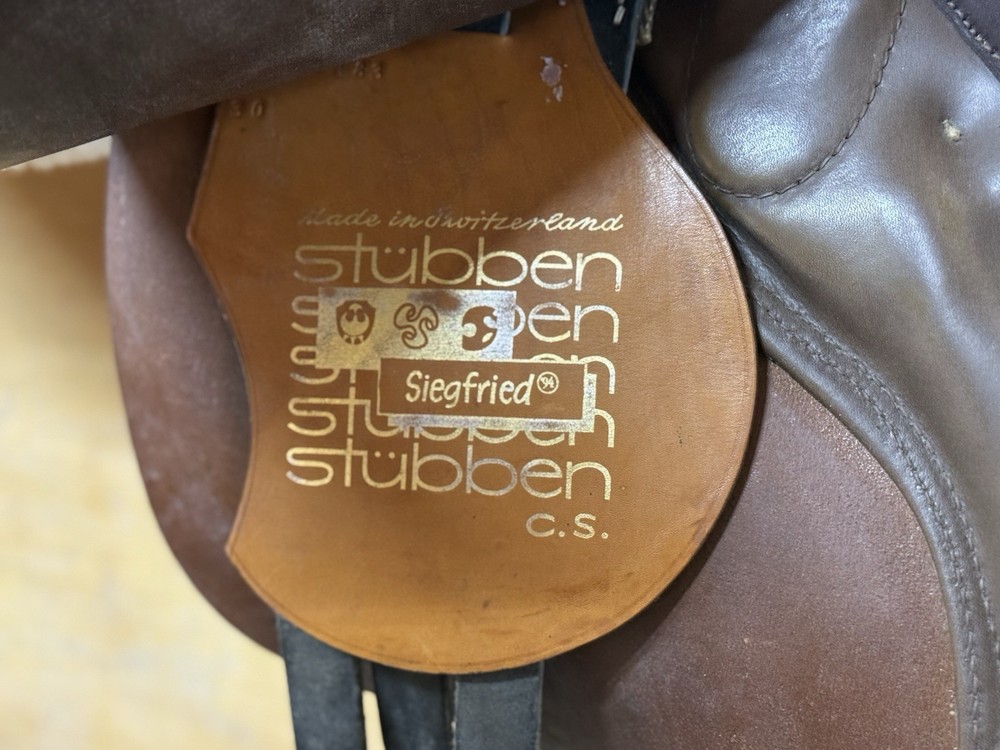 PENDING*****Stubben Siegfried CS Jumping All purpose Saddle 17.5” 30 Medium Tree