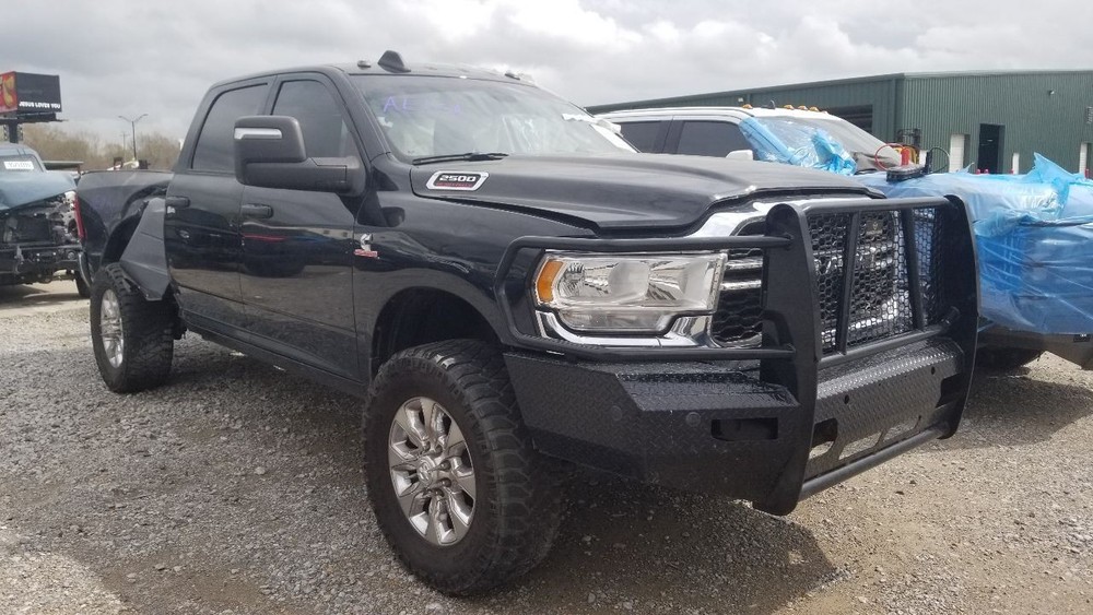 23 DODGE RAM 2500 AIR SHUTTER 6.7L