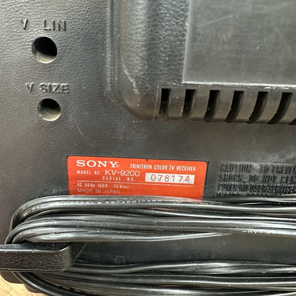 Sony Trinatron KV-9200 9" CRT Solid State Color tv