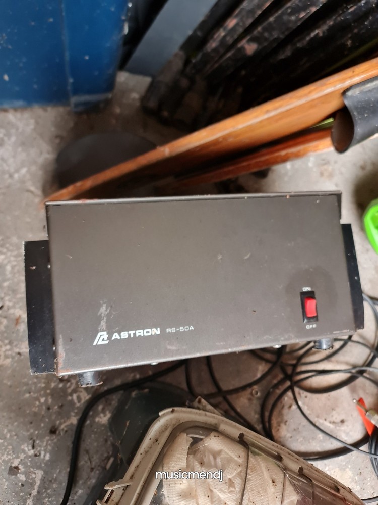 ASTRON RS-50A Linear power supply, 13.8V, 50A