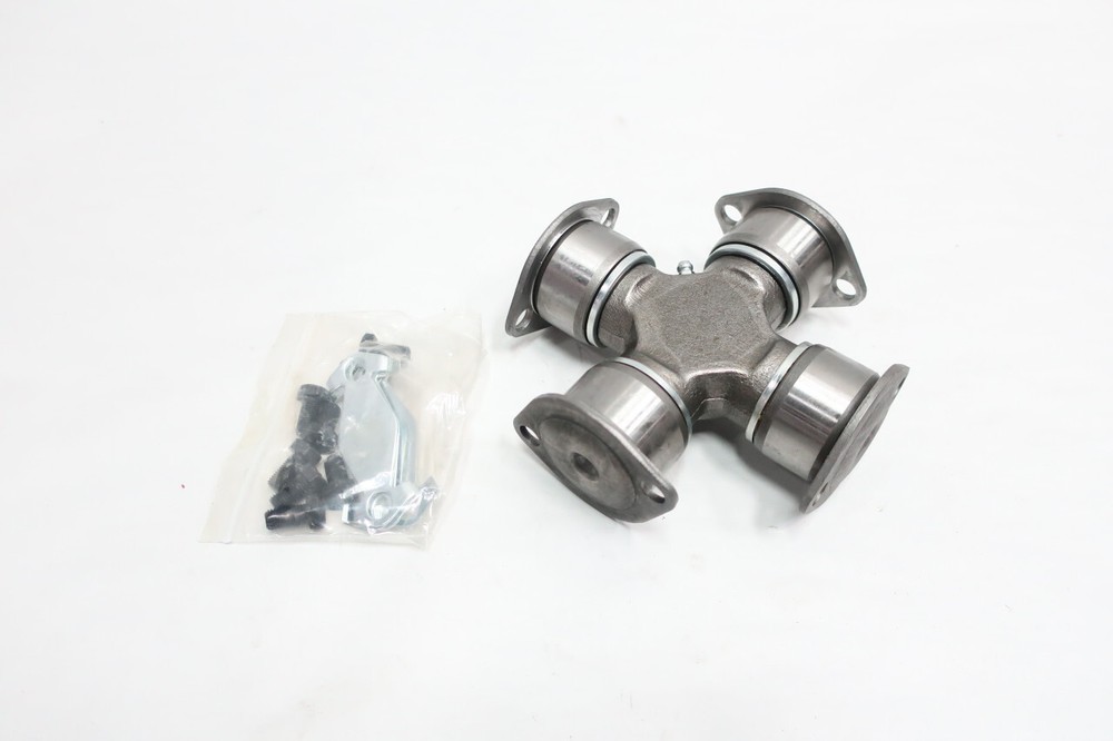 Spicer CDT-5-279 Universal Joint Bearing Plate Style