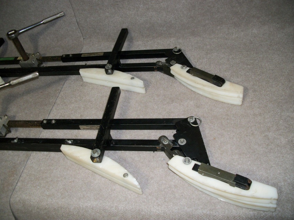 LOT OF 2 LEMCO LOOP FORMING CABLE TOOL MODEL L-1150D