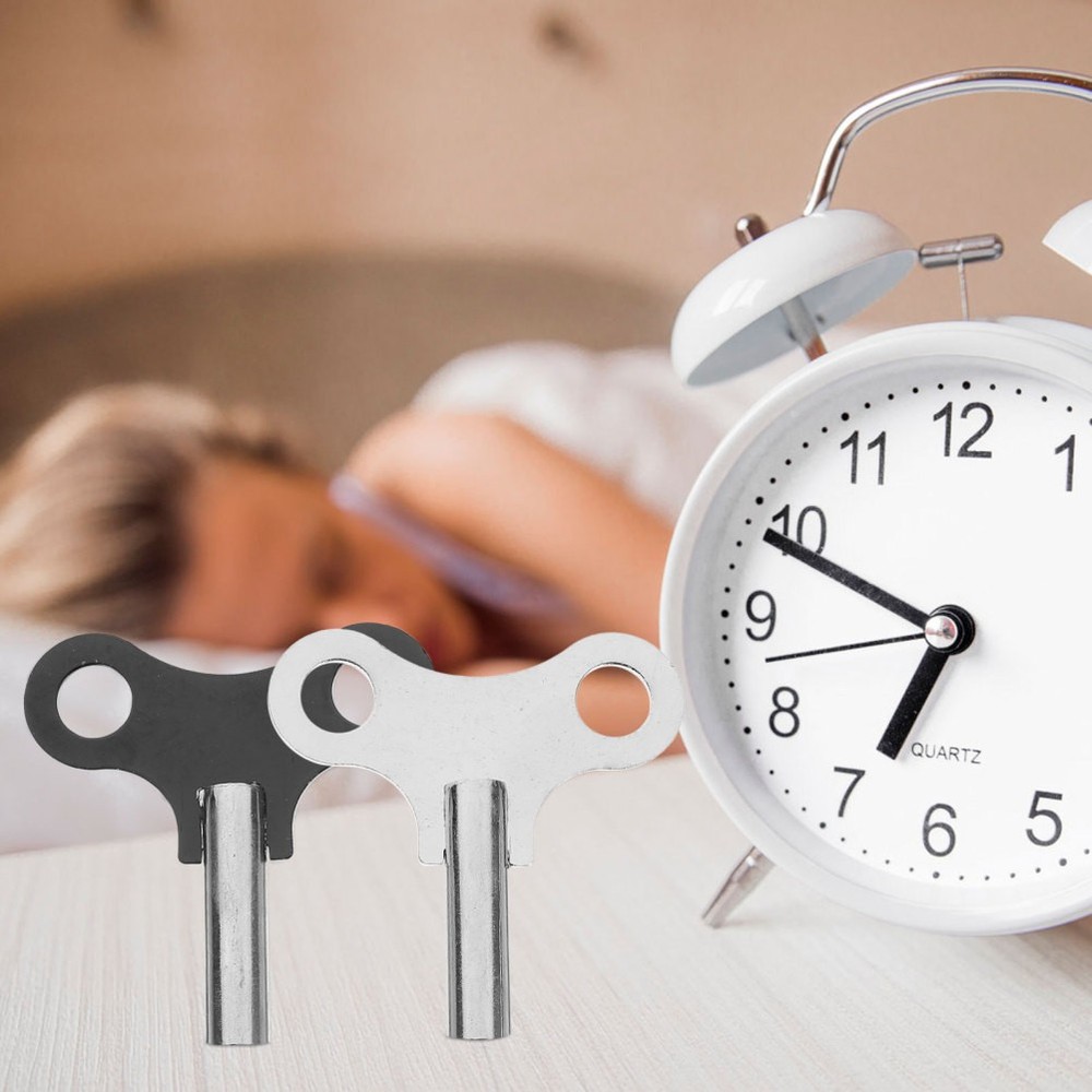 2 Pcs Sturdy Clock Windings Practical Clock Keys Convenient Winders