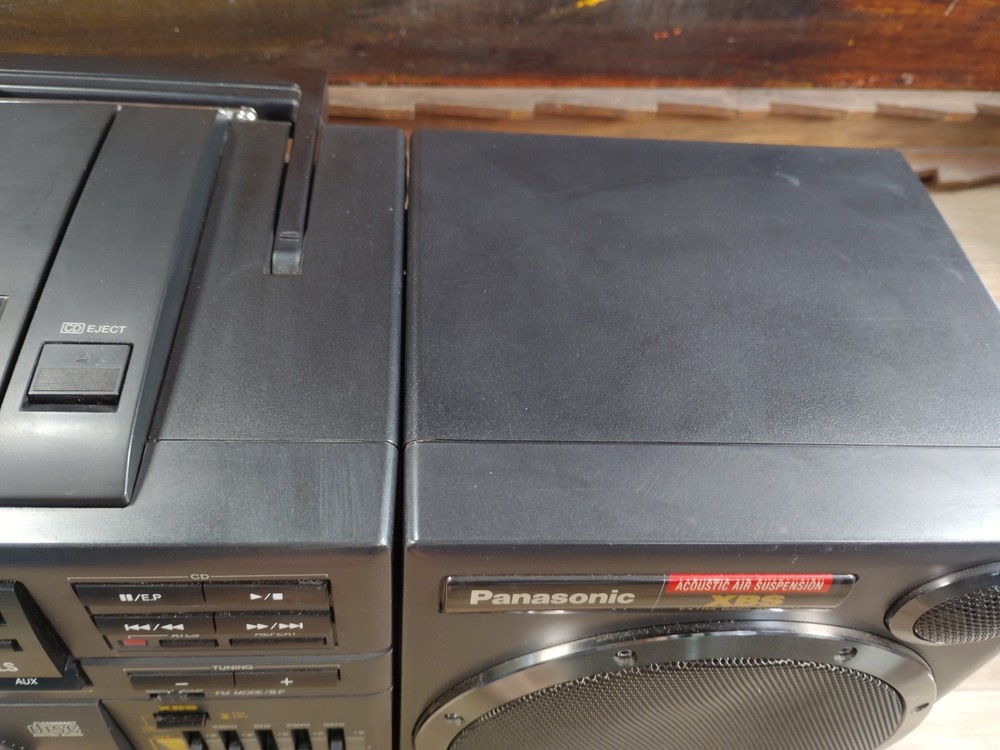 Panasonic RX-DS660 Portable Stereo Component CD System *READ DESCRIPTION*