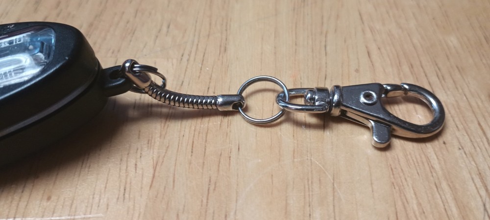 Directional Lightweight Pocket Compass Temperature Key Chain Magnifying