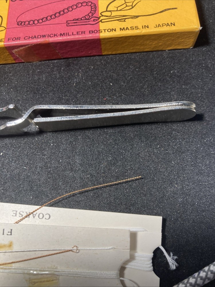 Bead Stringer & Knot Tool + string + instructions + box for Hand Made Jewelry
