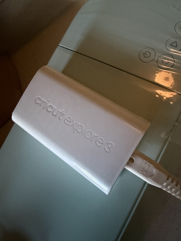 Cricut Explore 3 Mint Colorway NIB