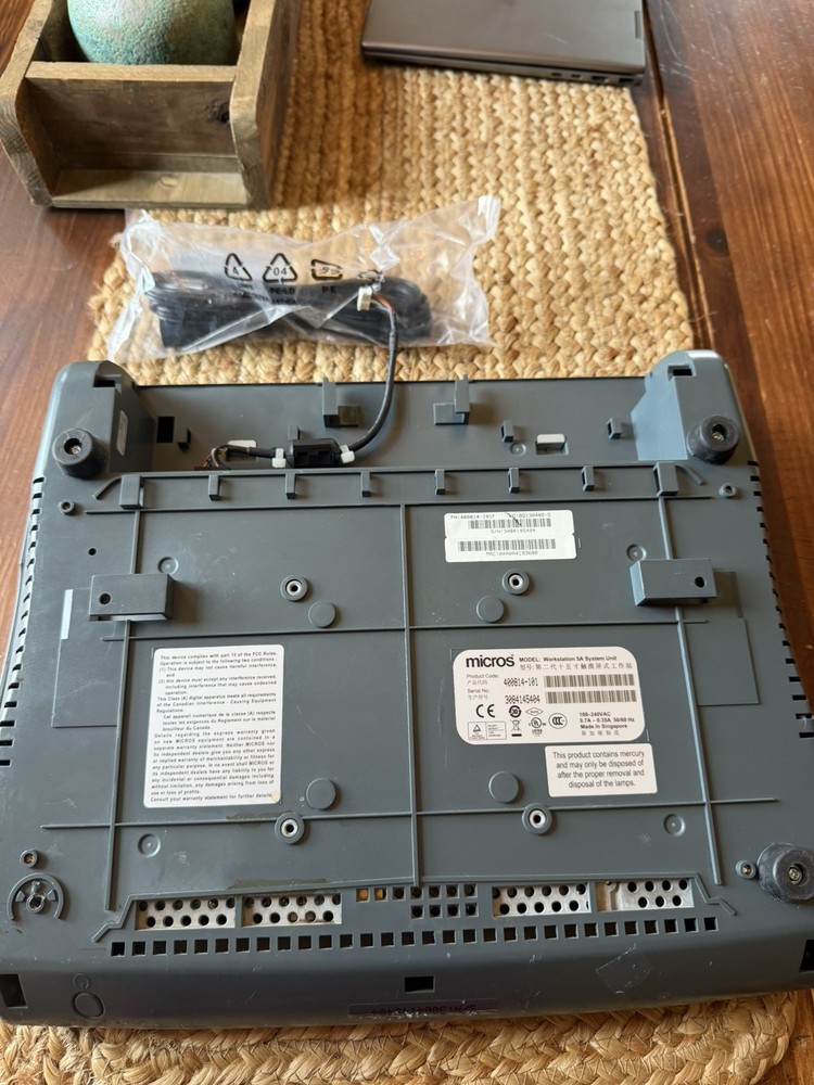 Micros Workstation 5A System Unit Touch Screen POS Terminal