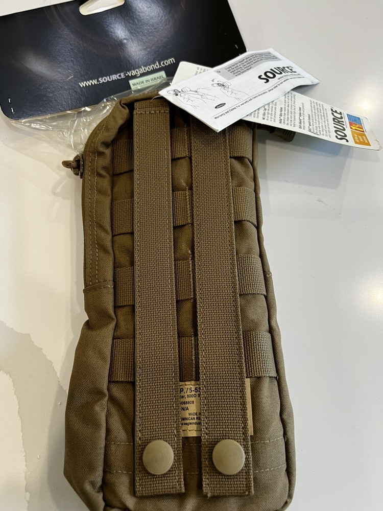 Eagle Industries Hydration Carrier Pouch MOLLE Coyote .75 Liter Source Bladder