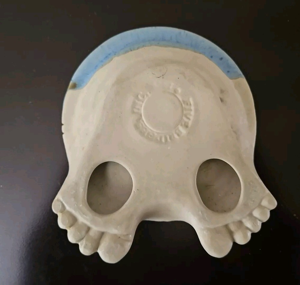 Five Bridges Pottery Inc. Soap Dish Holder