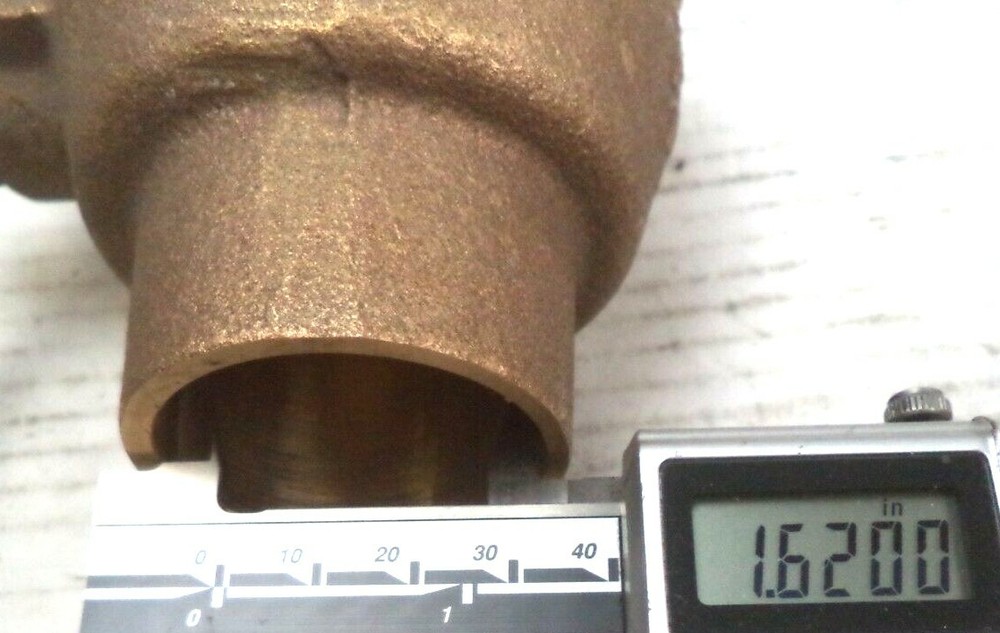 Watts 1-1/2 inch Emergency Depressurization Bronze Ball Solder Valve pn B6081