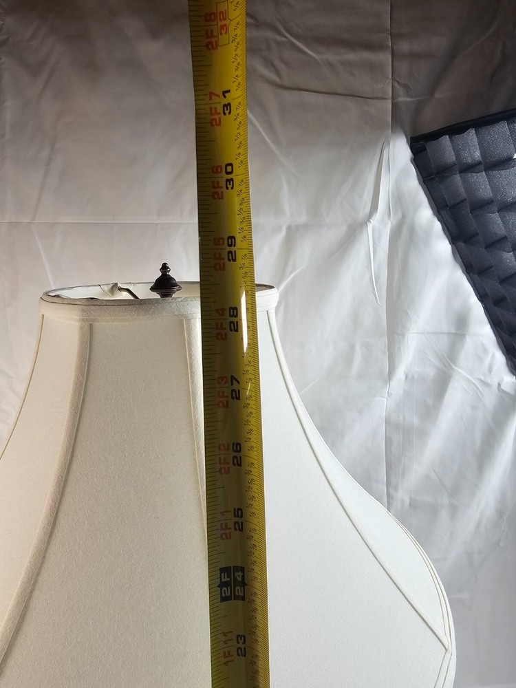 Vintage Single Solid Bronze Casting Lamp