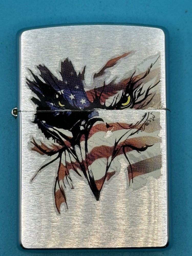 Vintage 2007 Patriotic Eagle Chrome Zippo Lighter