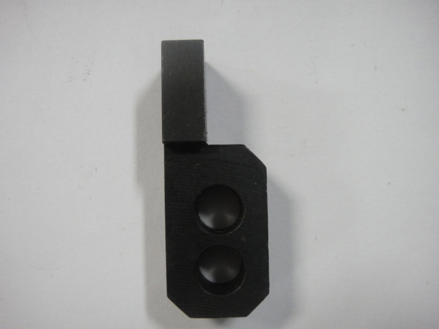 Hamada Roller Bracket, Part #I24-58-01-3