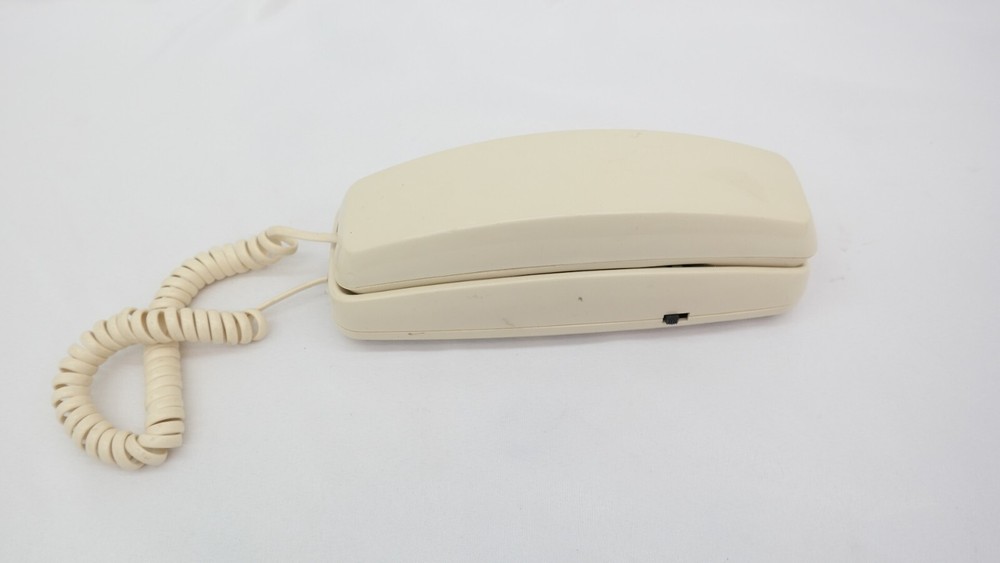 Vintage Trimline Desk/Wall Mount Push Button Telephone TF